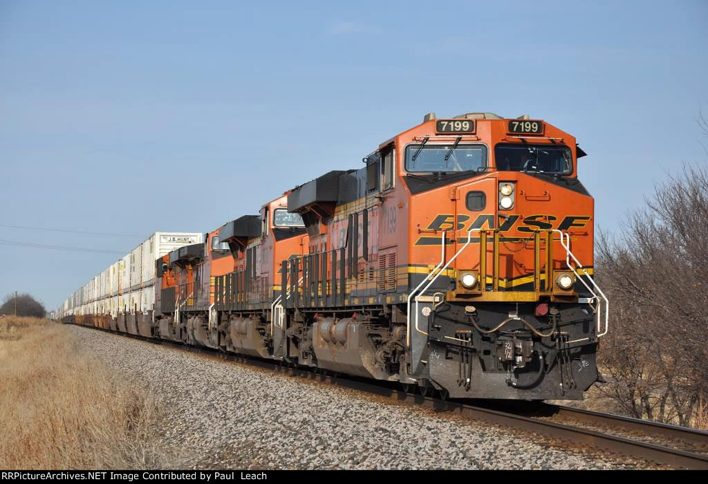 Intermodal cruises south